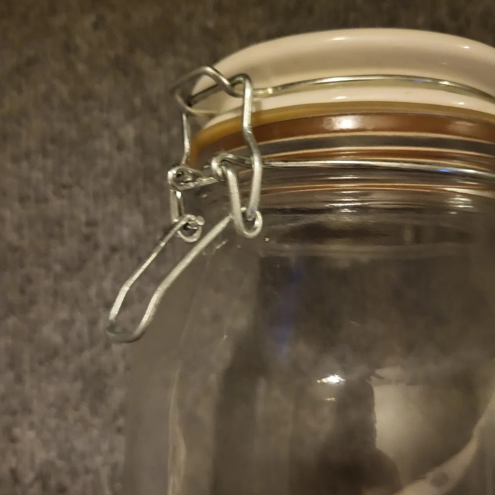 HOLIDAY Glass storage jar.  CHRISTMAS TREE TOP.  HINGED